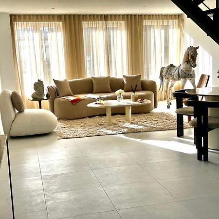 Phoenix Garden Apartment Mons Luaran gambar