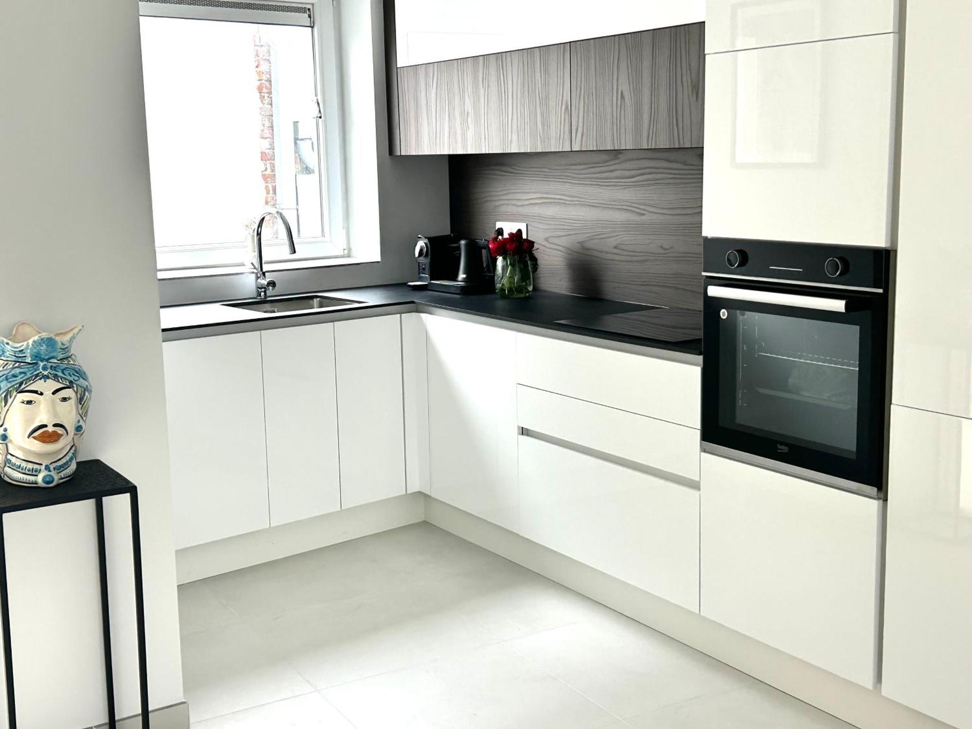 Phoenix Garden Apartment Mons Luaran gambar