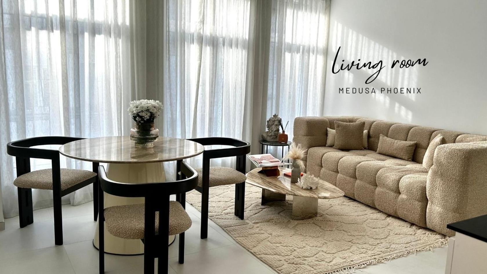 Phoenix Garden Apartment Mons Luaran gambar