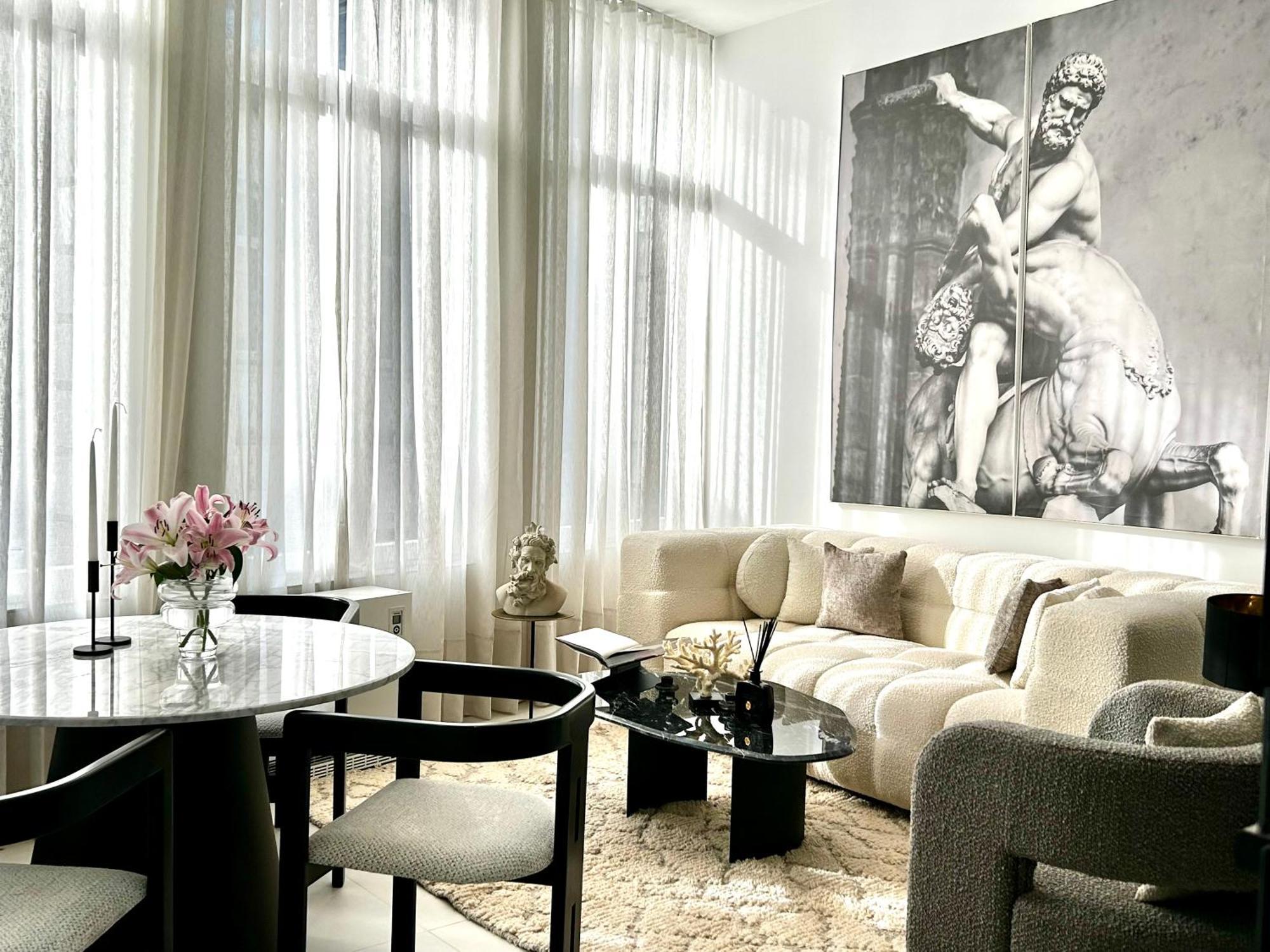 Phoenix Garden Apartment Mons Luaran gambar