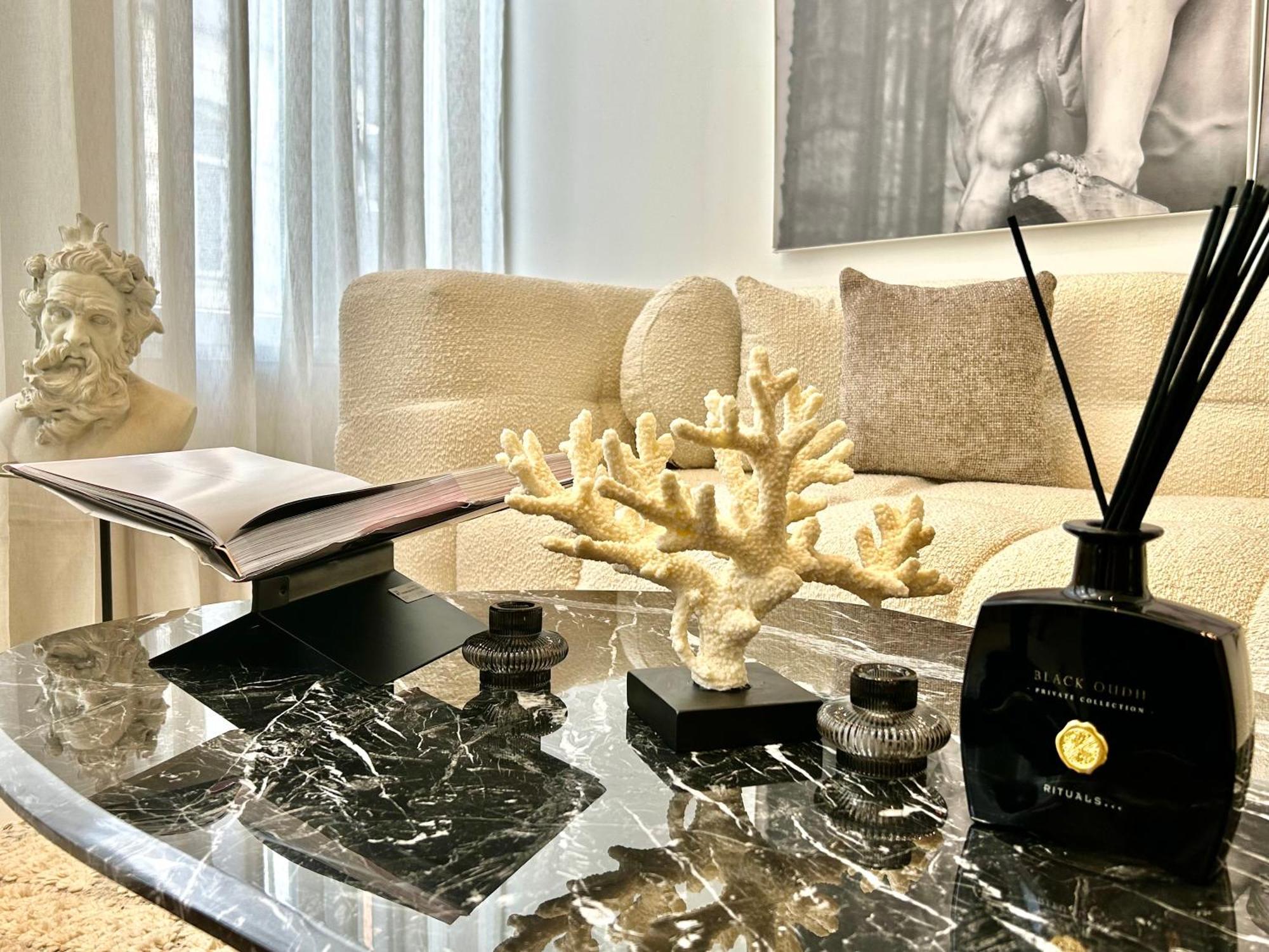 Phoenix Garden Apartment Mons Luaran gambar