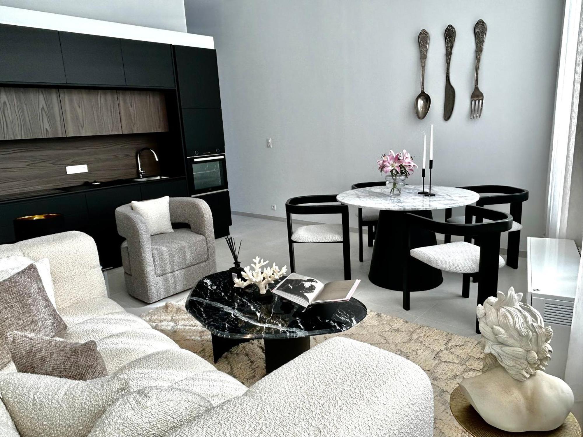 Phoenix Garden Apartment Mons Luaran gambar
