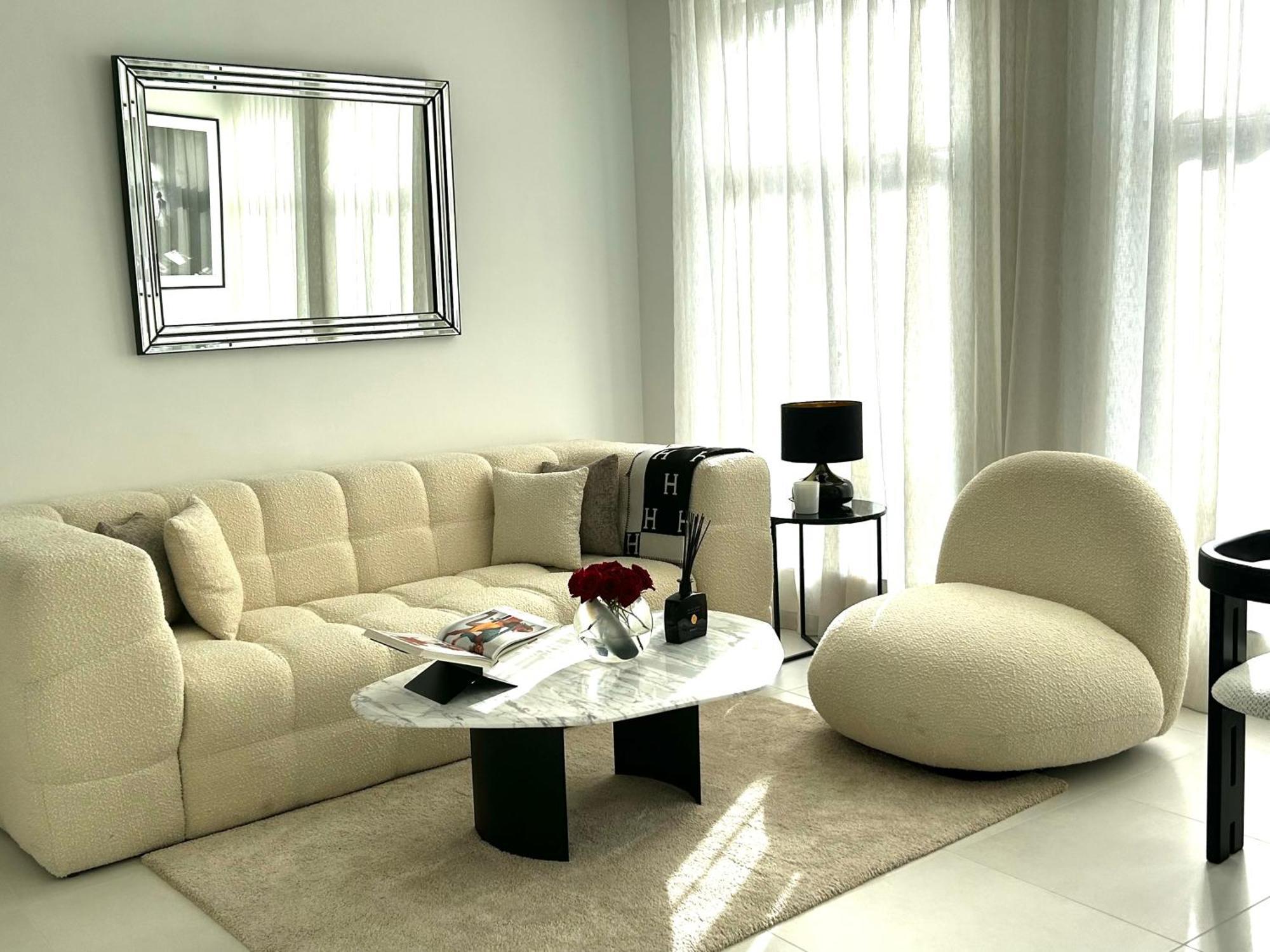 Phoenix Garden Apartment Mons Luaran gambar